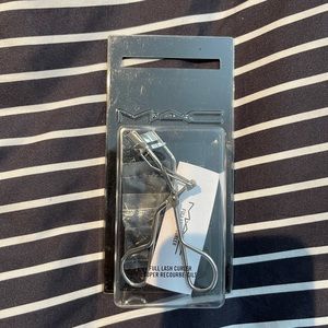 MAC Cosmetic Eye Lash Curler